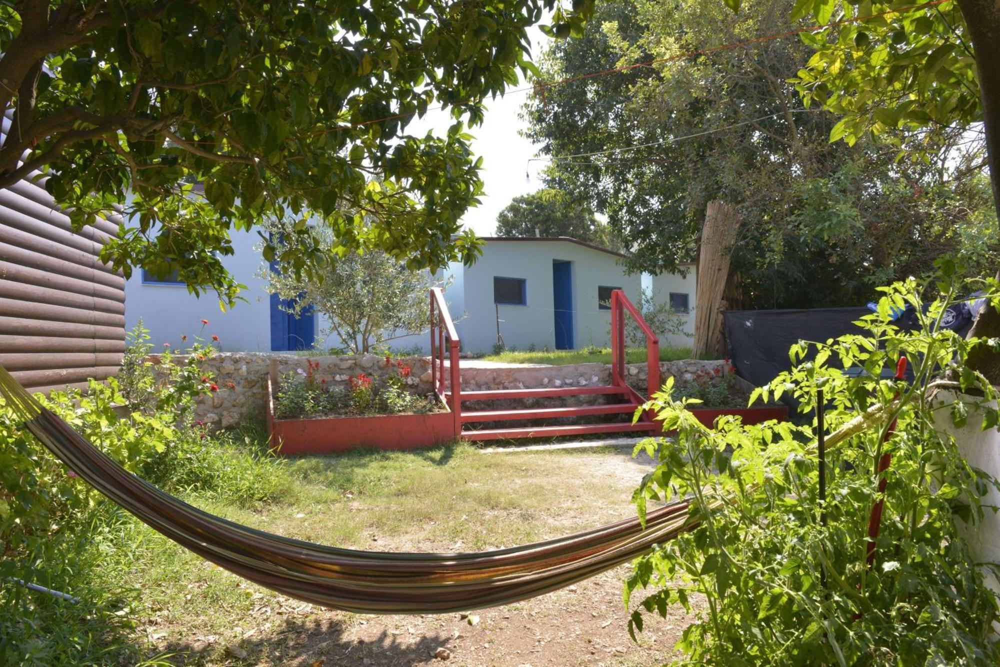 The Sea Turtle Camp Hotel Dhërmi Exterior foto